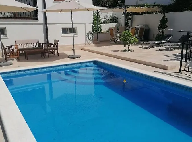 Vlatino * Seget Vranjica