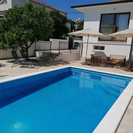 Villa Vlatino