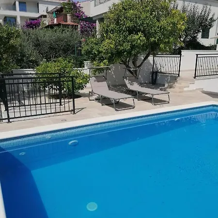 Vlatino Villa