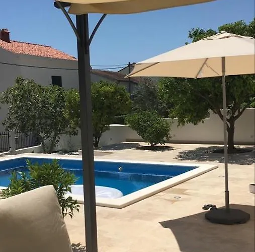 Vlatino Vila